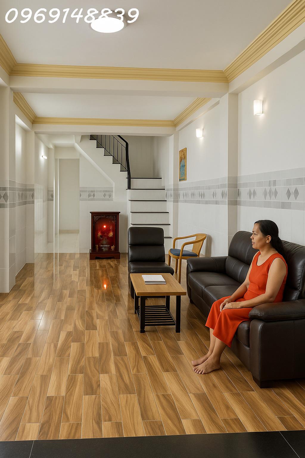 Nhà chính chủ, giá tốt nhất khu vực, cách MT vài bước chân - Ảnh chính